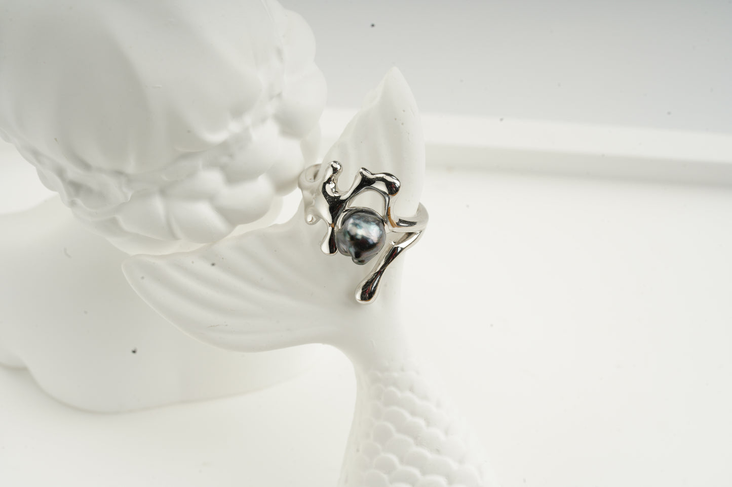 Crown-shaped Baroque Pearl Ring-FX00039